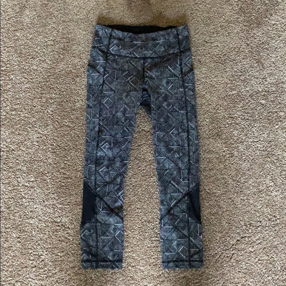 Lululemon Crop (21”) Leggings Size 2